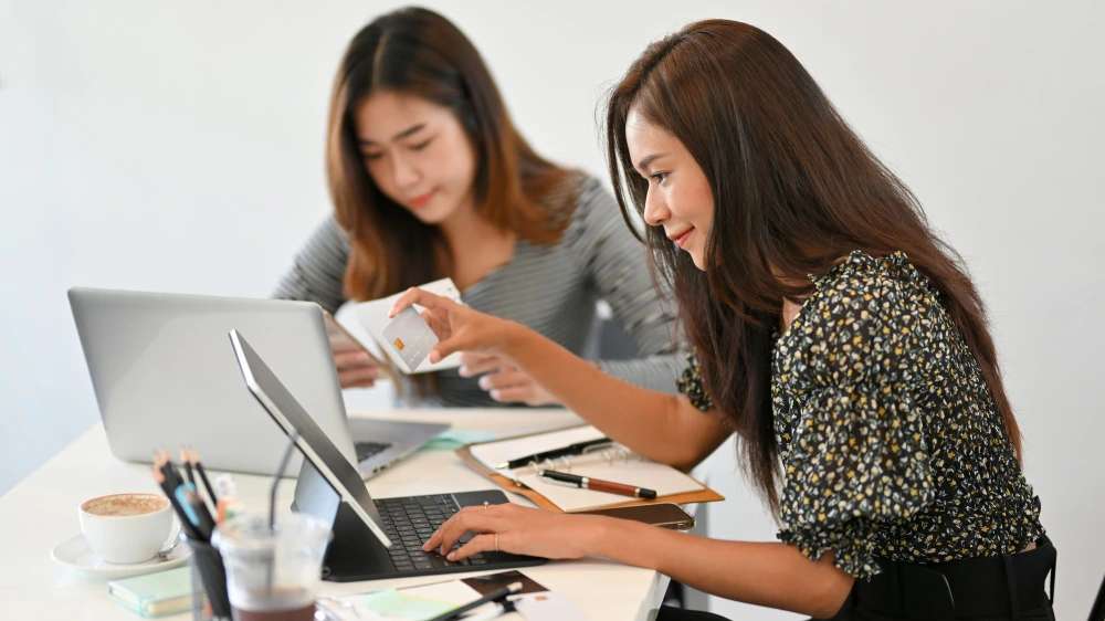 wiraswasta vs wirausaha